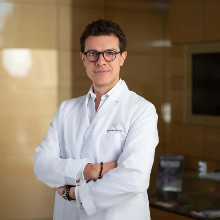 Portraitfoto von Dr. Slaven Stekovic